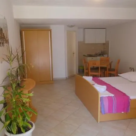 Josip Ii - 150 M From With Free Parking *
