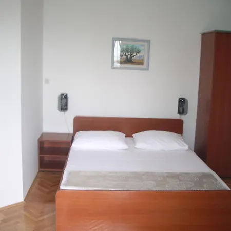 Josip Ii - 150 M From With Free Parking