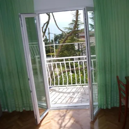 Josip Ii - 150 M From With Free Parking Apartment *