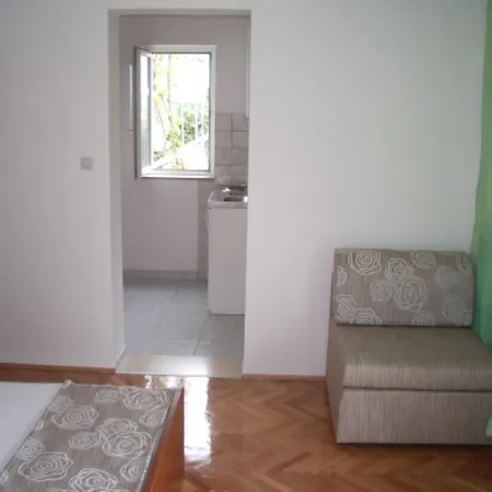 Josip Ii - 150 M From With Free Parking Apartment Baska Voda