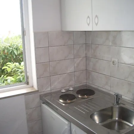 Apartment Josip Ii - 150 M From With Free Parking
